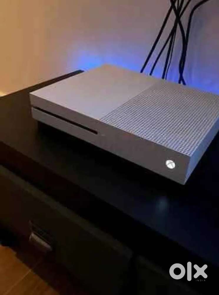 Xbox x gaming console