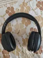 Tuneflux Bluetooth headphones (price negotiable)