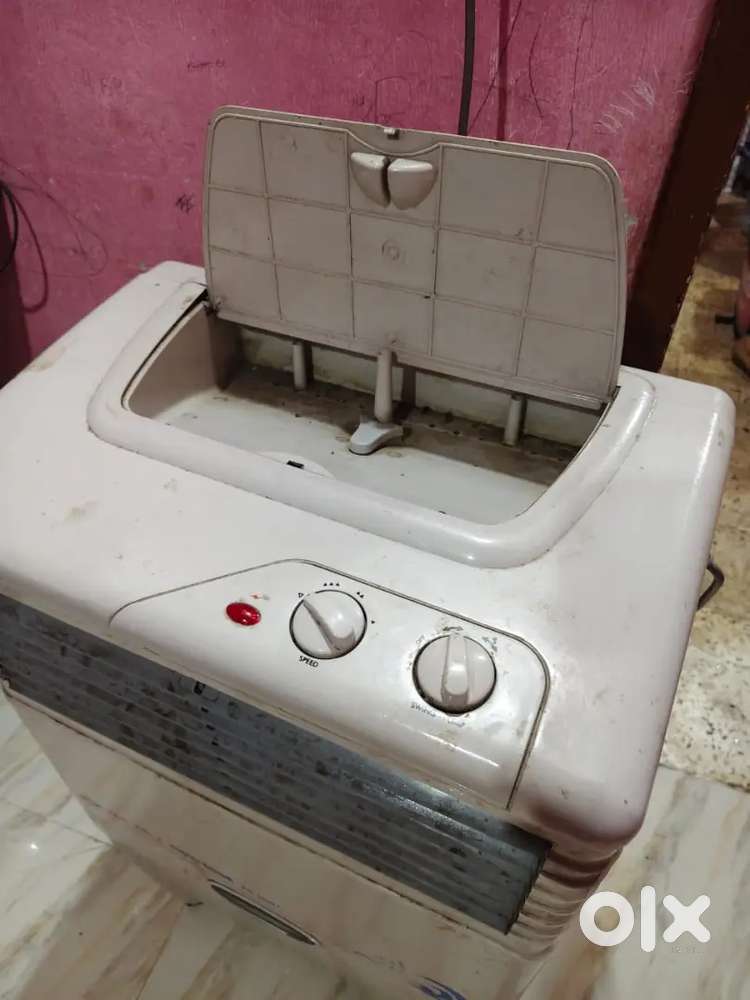 रूम शिफ्टिंग करणार आहे अर्जंट सेल करना १० लिटर पाणी रहता है