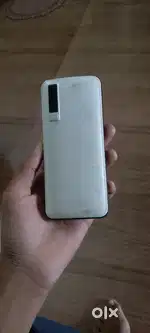 POWER  BANK WITH THREE PHONE CHARGE