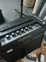 Roland cube Guitar combo amplifier speaker