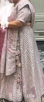 Designer lehnga