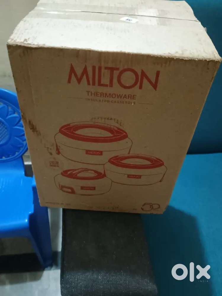 Milton three (3) hotcase sets for sell