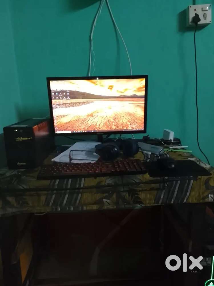 Smooth gaming pc at mint condition