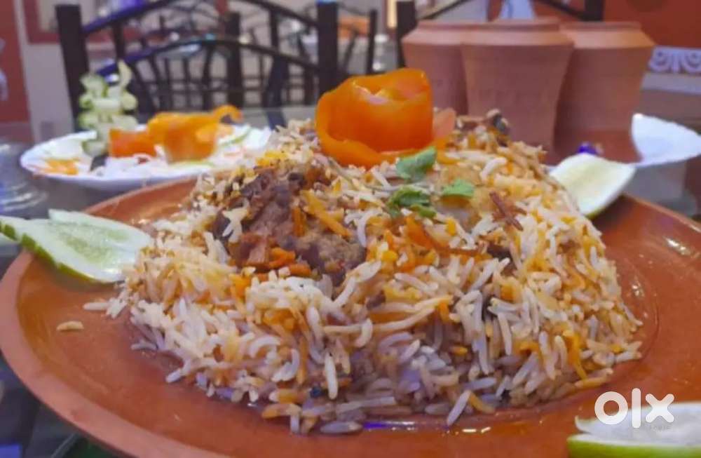 Chinese cook and Dishwasher needed.