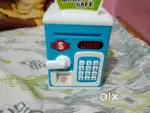 Electric piggy bank