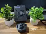 Tagg earbuds or noise smart watch Brand new condition