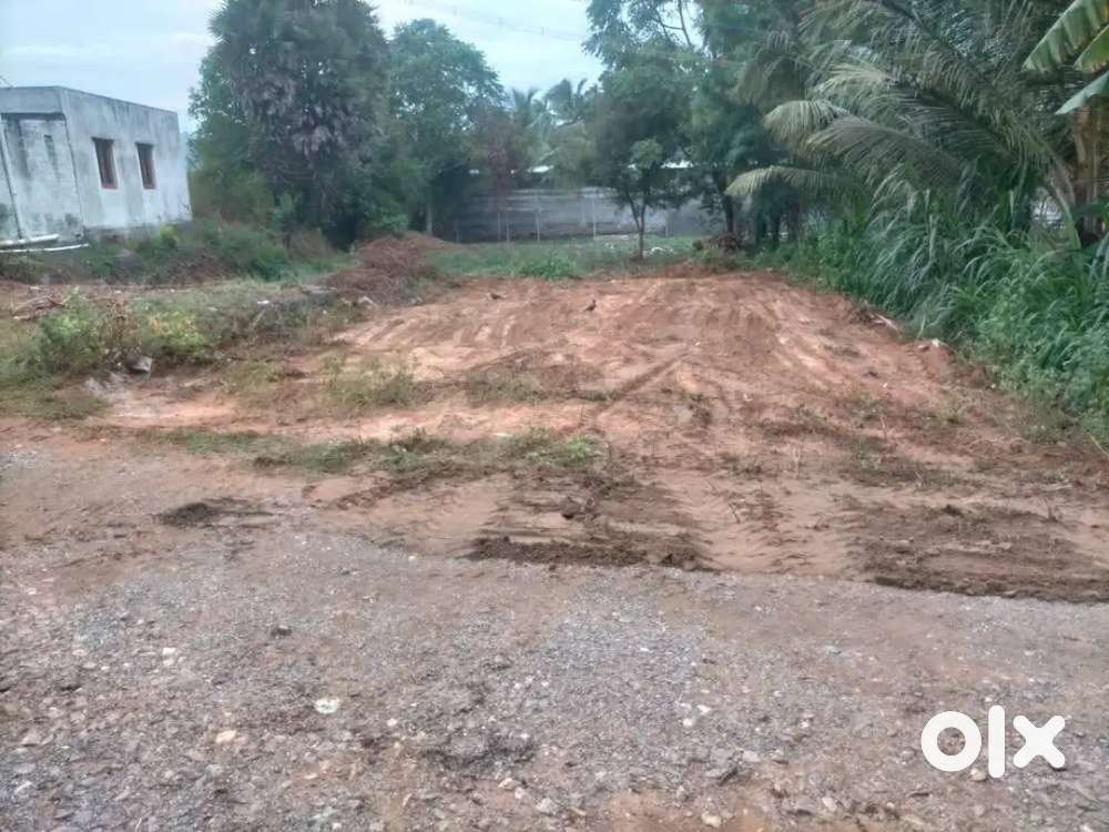 Kovilpalayam near bus stand 6 cent available