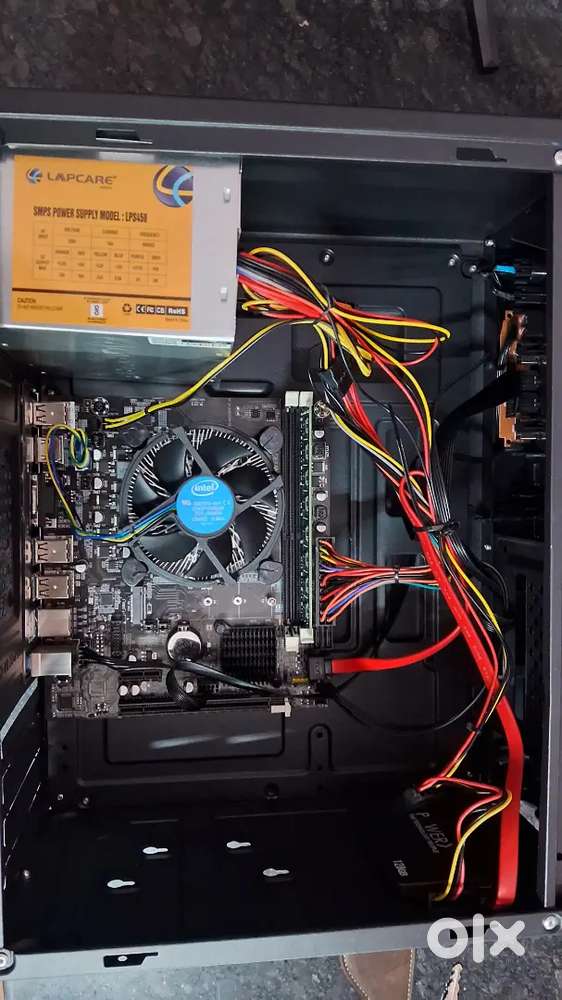 i5 3rd Gen Desktop  8GB RAM  18 LED  128gb ssd  New with Warranty