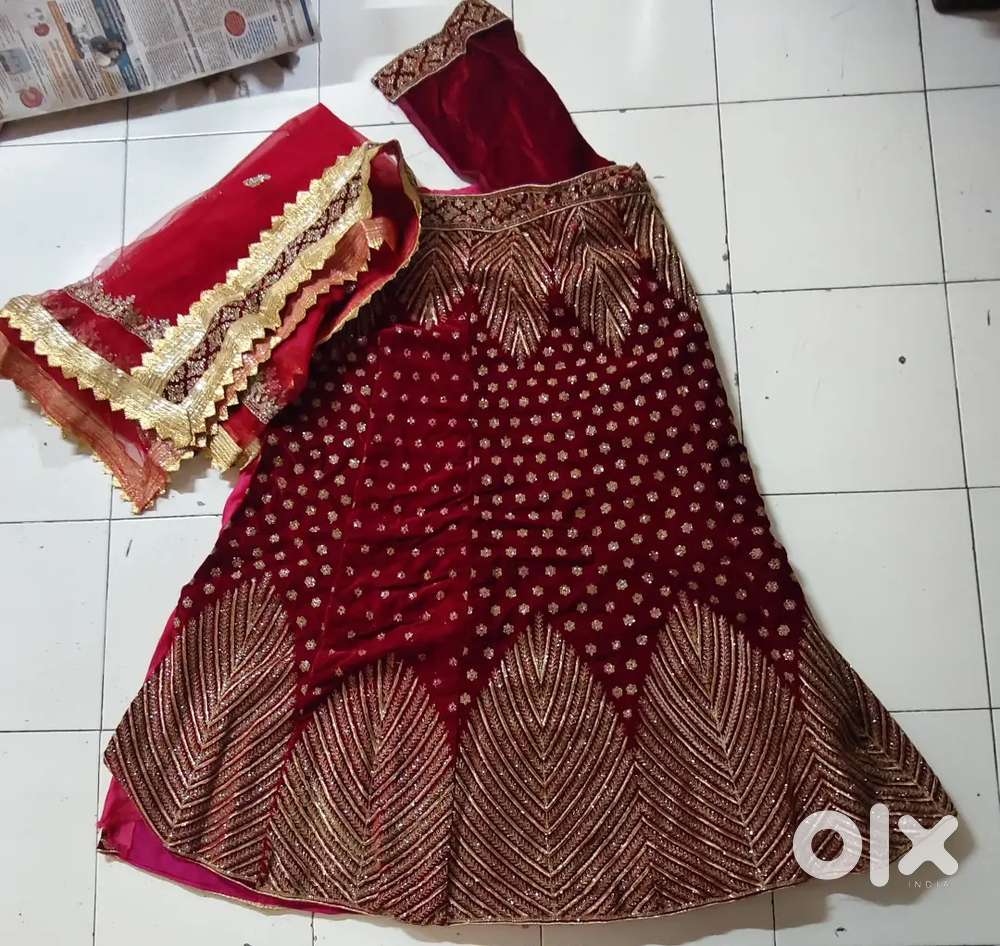 Sell ghagra maroon color unstitched