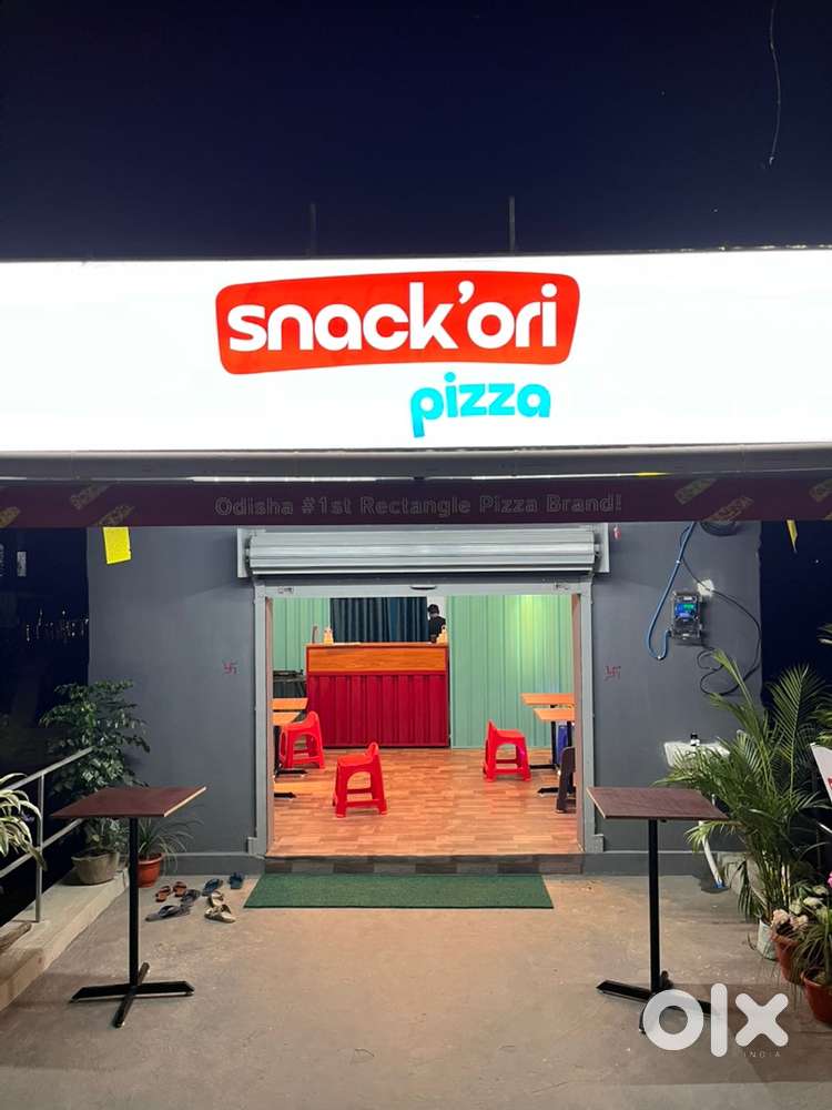 All rounder cook for pizza and burger