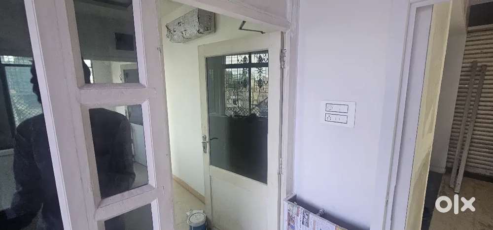 Partition and section 9 chair and 2 table