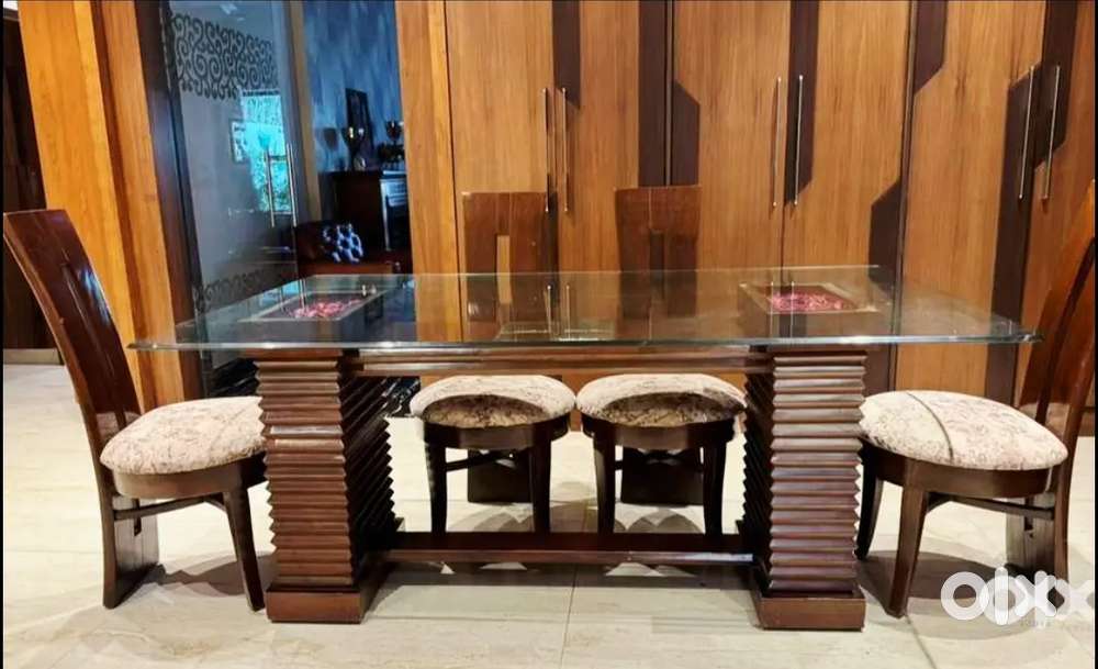 Elegant solid teak wooden dining table