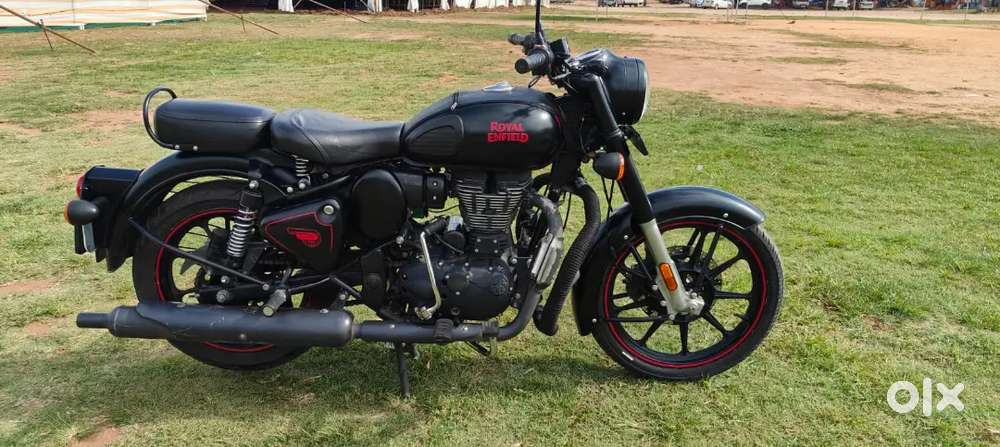 Sparingly Used BS6 2020 UCE Classic 350 Stealth Black topend For Sale