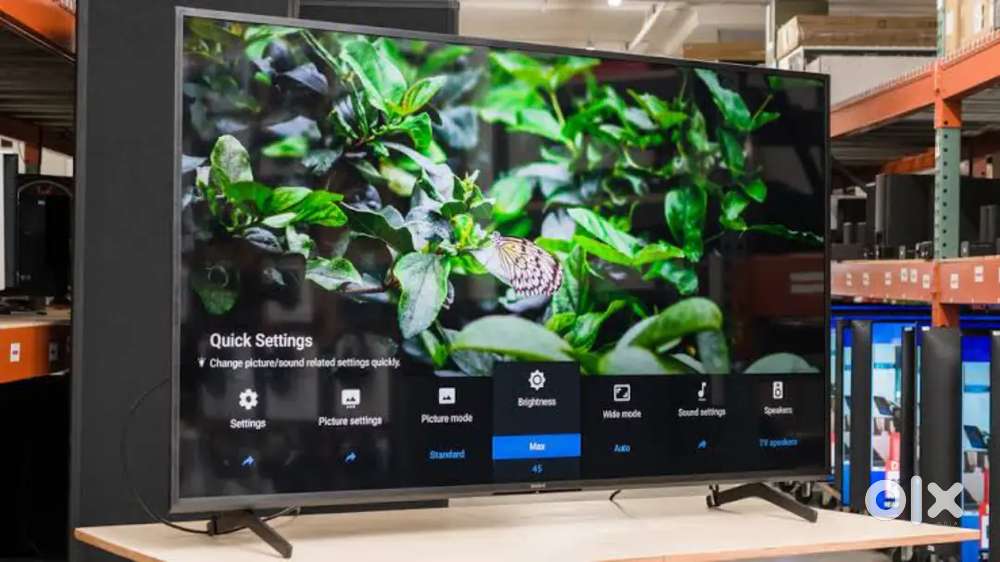 Samsung Tizen 4k Q-LED TV with 4k Ultra HD and voice search