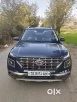Hyundai Venue 2022 Diesel Well Maintained