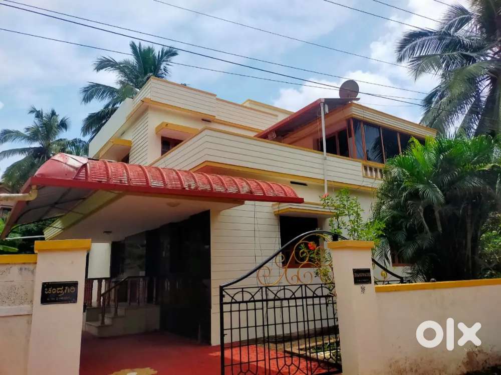 Independ house kavoor