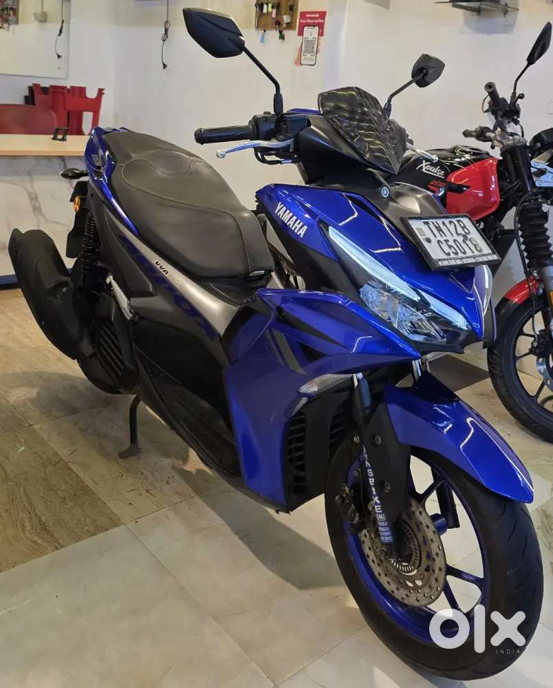 Yamaha Aerox 155 Racing blue, 2024 model, high performance scooter
