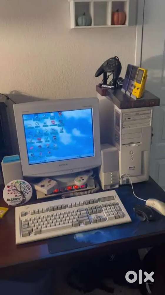 Computer set 2005 model