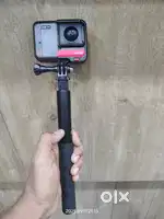 INSTA 360 RS , CAMERA AND STICK BRAND NEW CONDITION