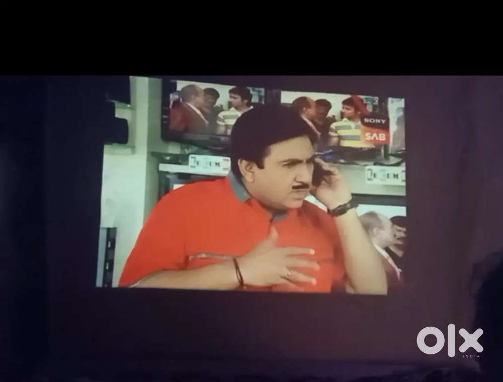 projector SMART ULTRA HD Netflix YouTube Play Store app