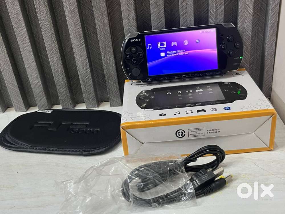 Sony psp Game 3004 brand new with box acessories