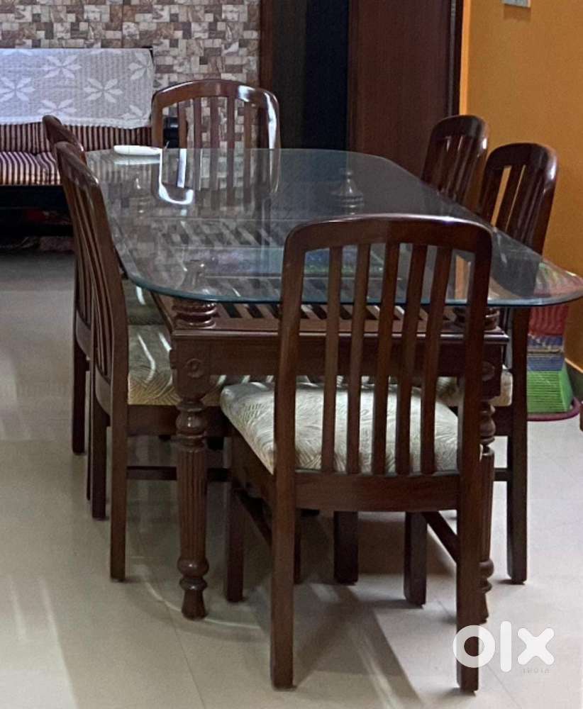6 seater glass top dining table