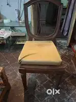 4 nos of Dining Chairs with cushions