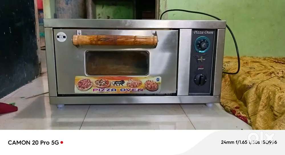 Pizza oven