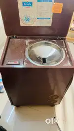 Flour mill machine