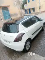 Maruti Suzuki Swift 2016 CNG & Hybrids 65000 Km Driven