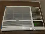 Hitachi 1.5 ton (2 units)  New condition with bill and packing intact