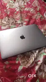 MacBook M2 chip