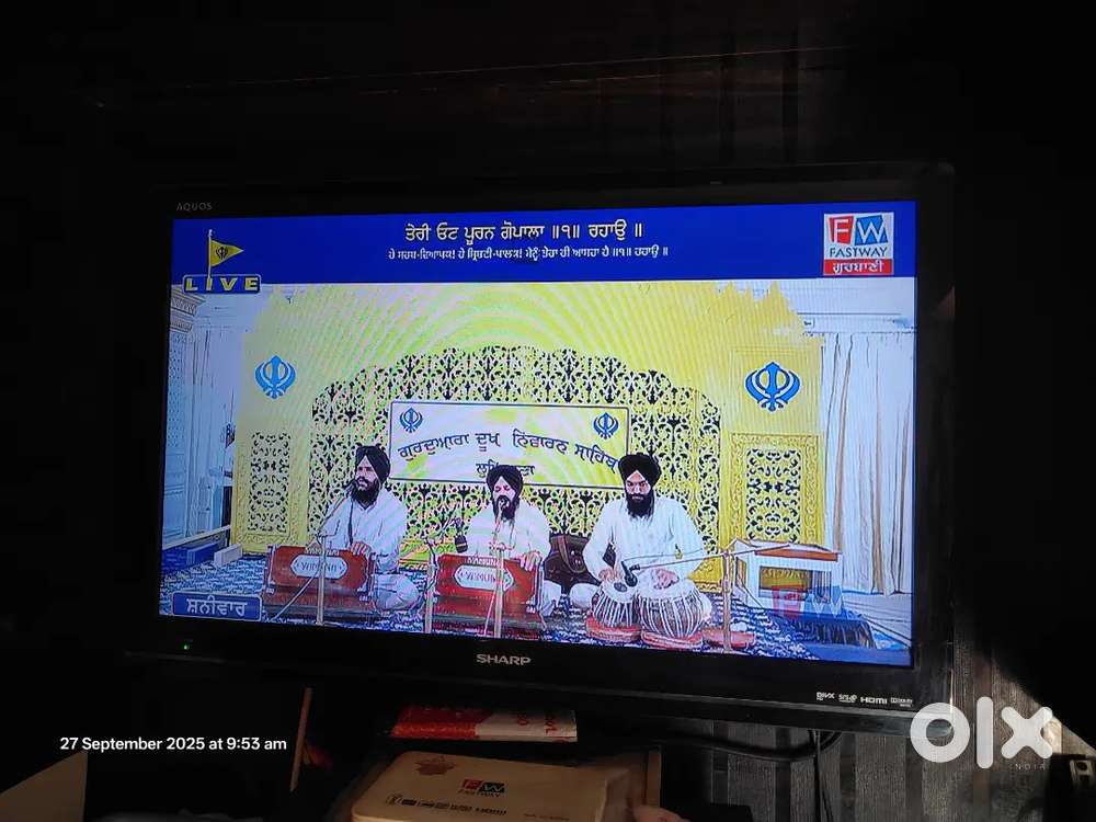 Sharp 32 inch TV for sale