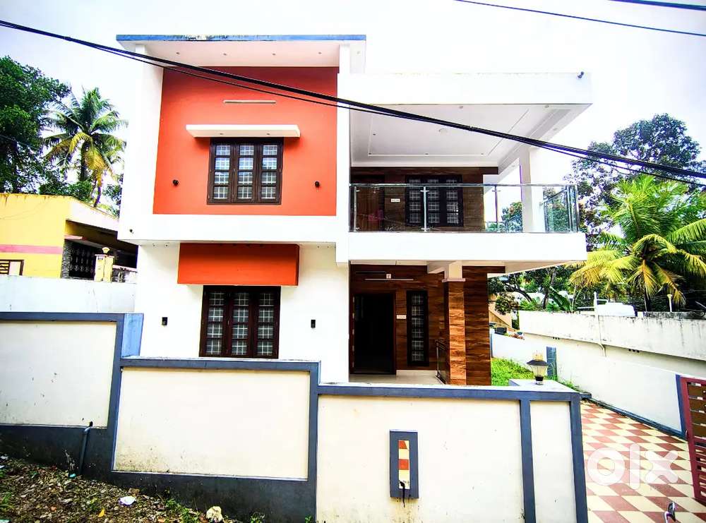 3.Car parking Thachottukavu