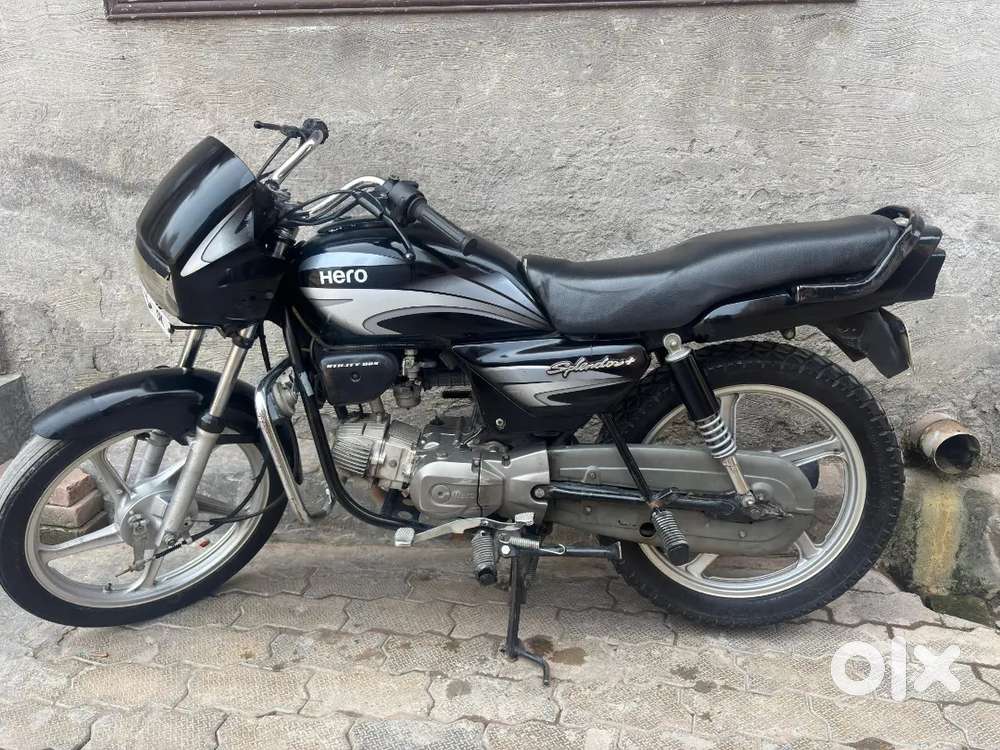 Splendor 2017 Model, Black colour