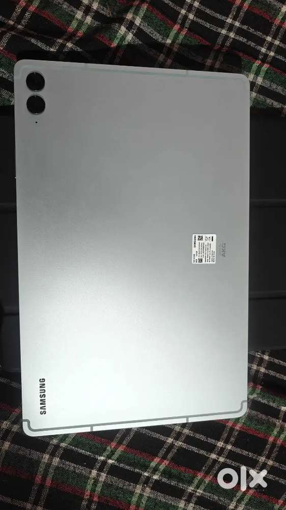 Sumsung s9 fe plus  wifi with 5g