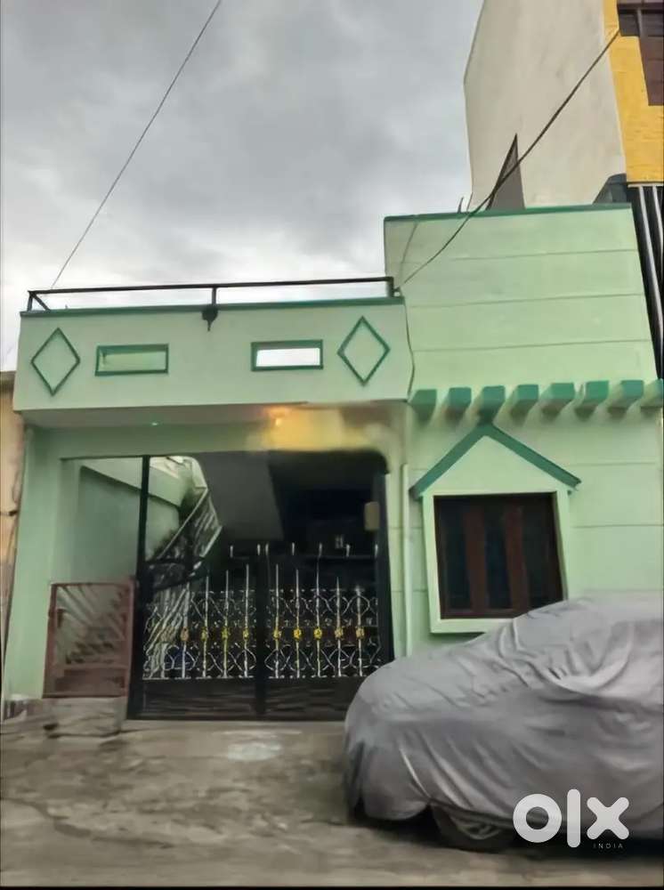 House Sale in gated society