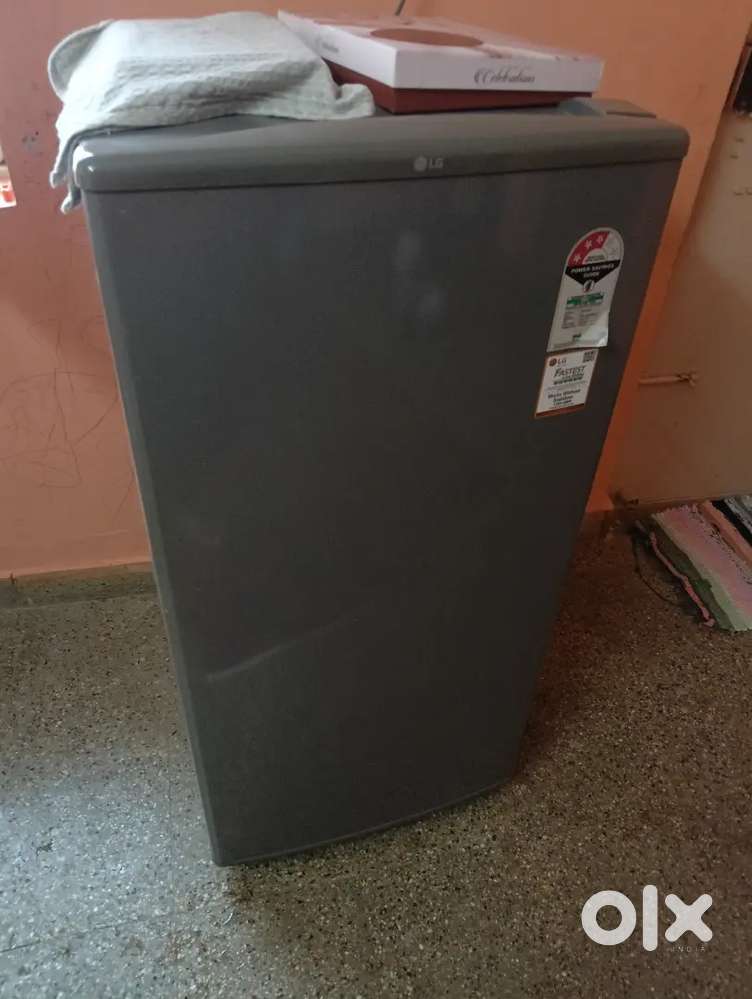 LG Fridge to sell