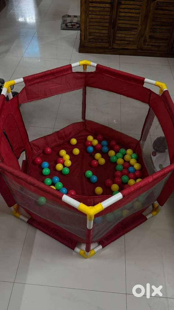Hexagon activity ball pool for kids/baby/infants