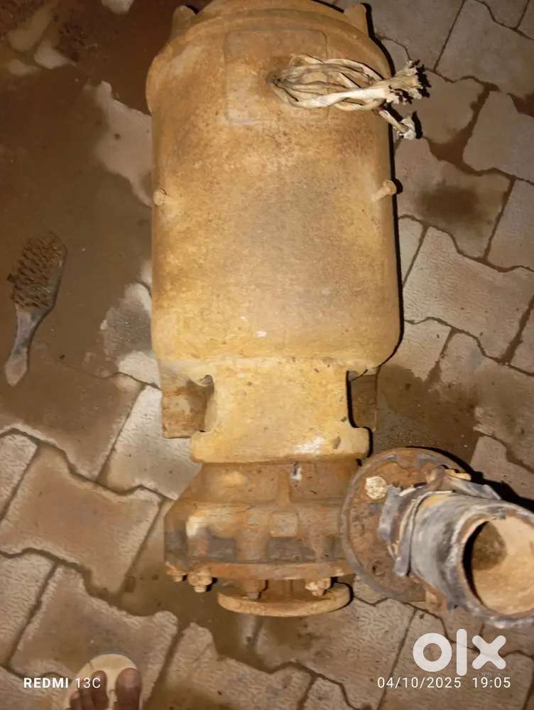 monoblock motor 12:5 HP 3 PHASE