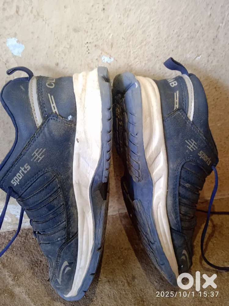 Running Shoes