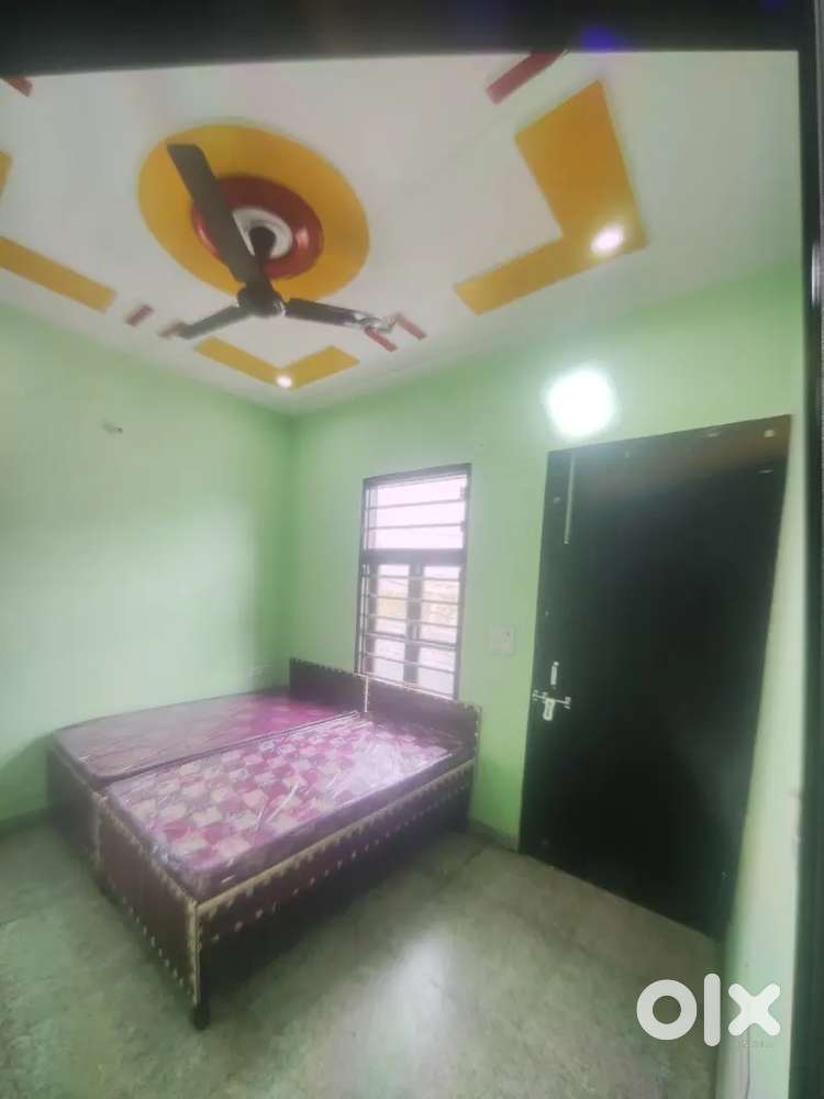 Pg ke liye cook chahiye