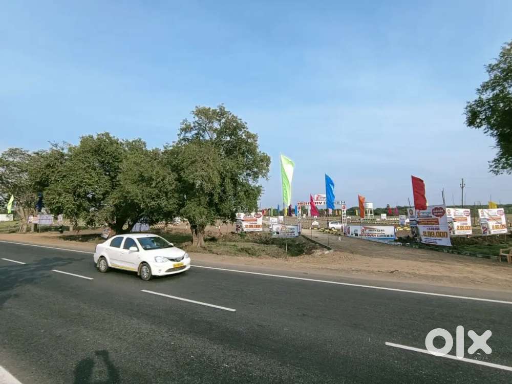 Plot For sale on NH near Acharapakkam A2B Restaurant & College