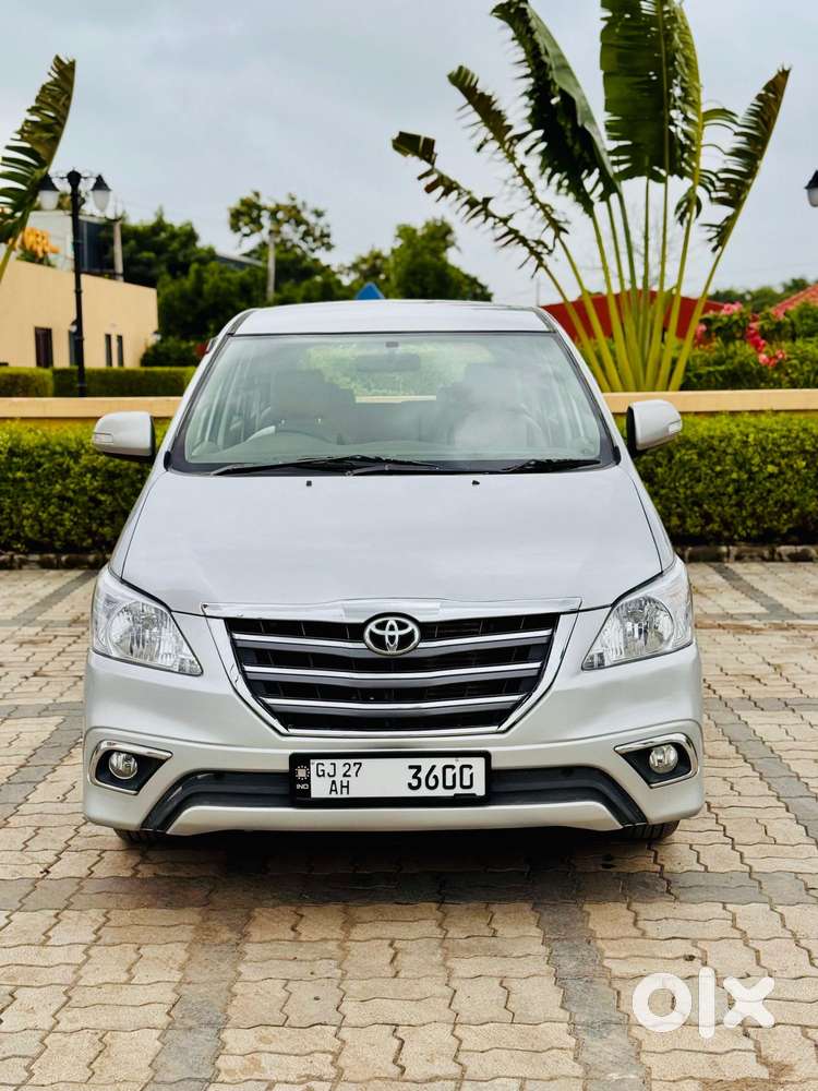 Toyota Innova 2.5 VX 8 STR BS-III, 2014, Diesel