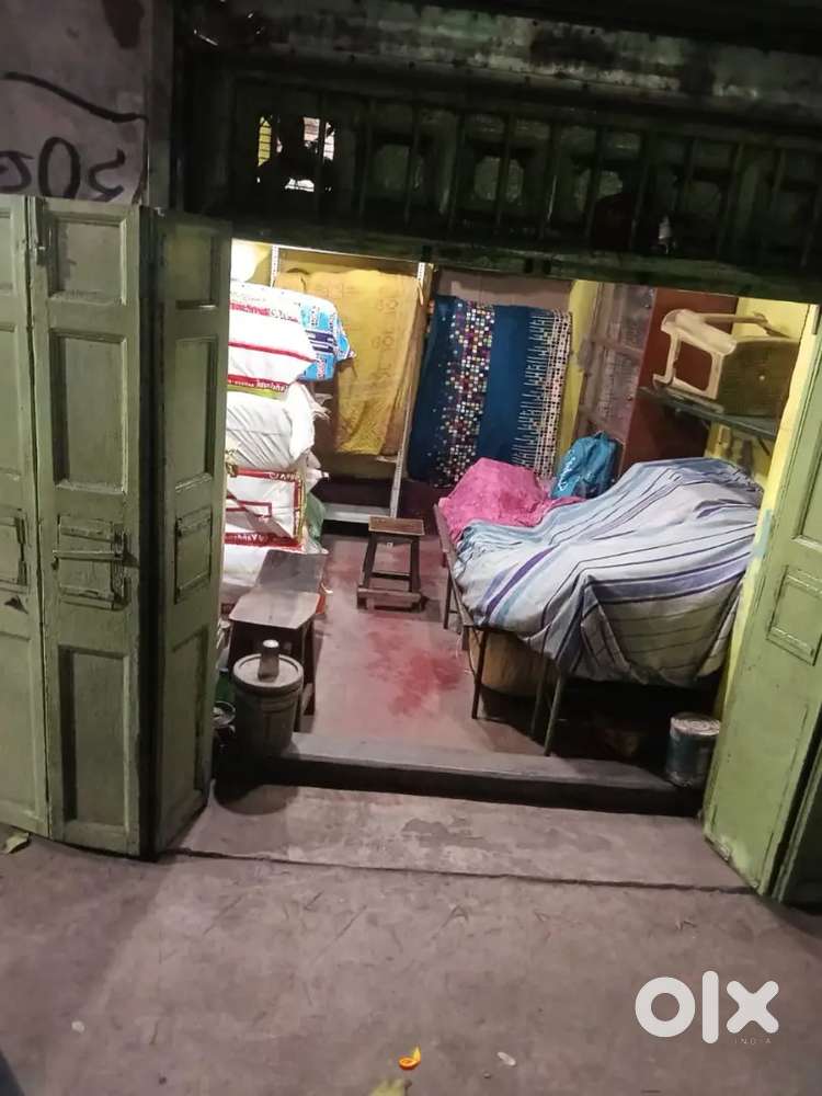 Road side Shop for sale in APC Road