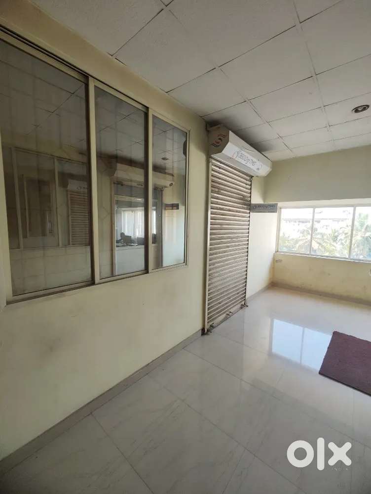 Road facing 650sqft office space with attached washroom