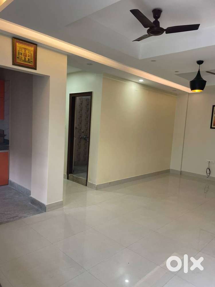 3 BHK Flat for rent at Ashiyana Apartment