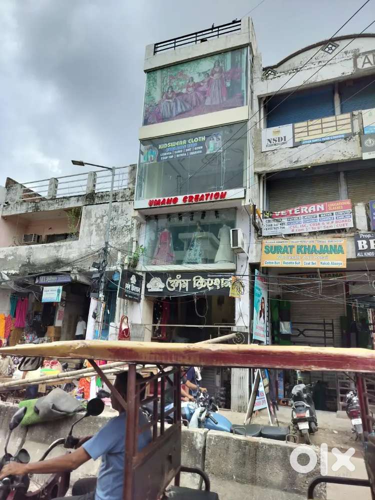 Aminabad Main Ganga Prasad Road