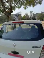 Celerio tour h2 cng 
Model- january 2019
Cng- company fitted 
Al